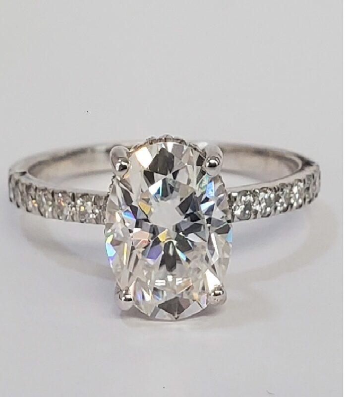 OVAL CUT 3.5CT VVS1 MOISSANITE SILVER ENGAGEMENT RING