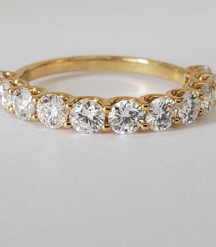 4MM HALF ETERNITY MOISSANITE 18KT YELLOW GOLD STUDDED BAND