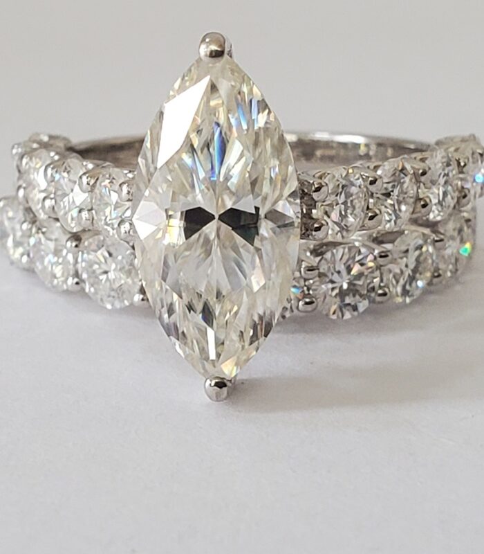 MARQUISE STUDDED MOISSANITE 18KT WHITE GOLD BRIDAL SET