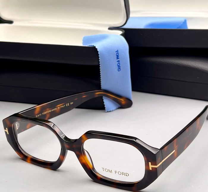 TOM FORD(THE FT5872-B) SHADES