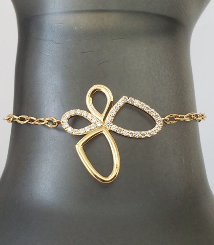 18kt gold Moissanite Butterfly bracelet