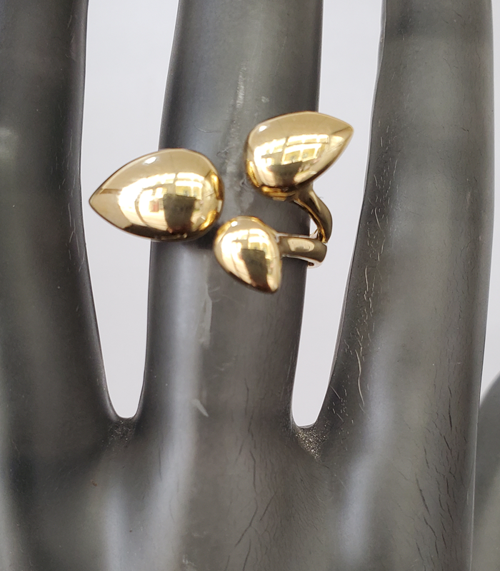 18kt gold fashion ring