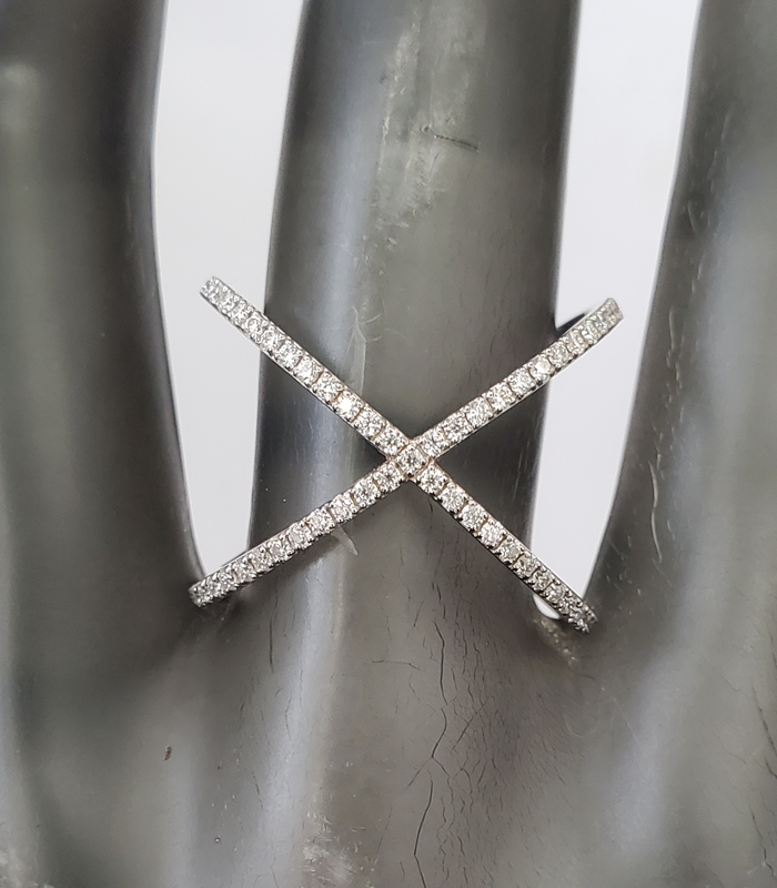 X Moissanite 18kt white gold fashion ring