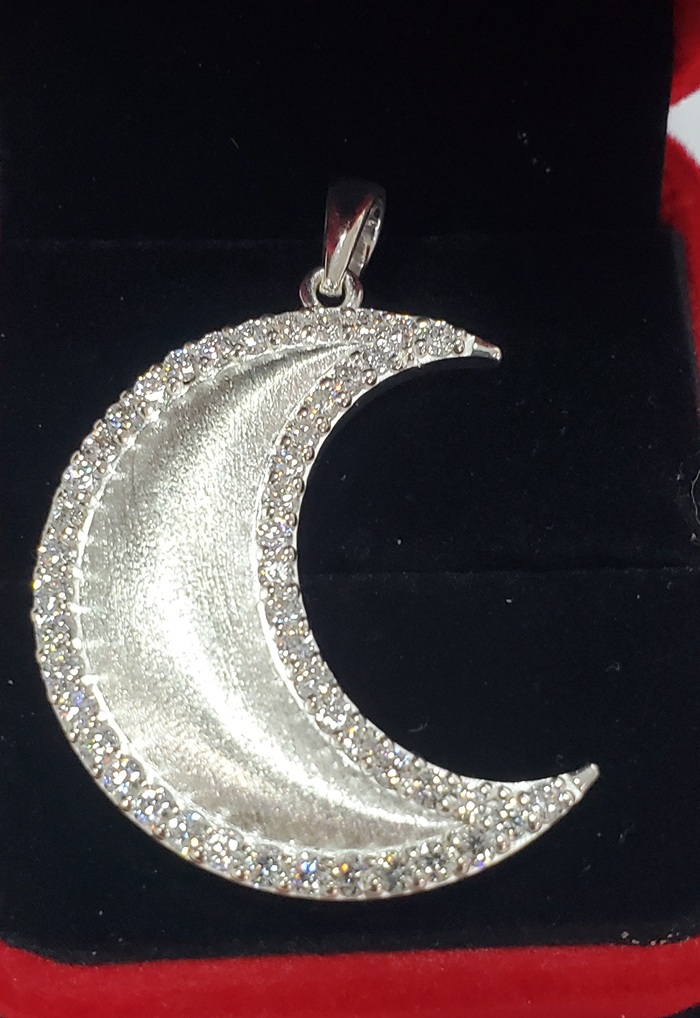 Moon Silver Moissanite pendant